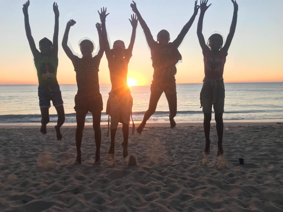 Mada Surf Ranch Hotel Anakao Bagian luar foto
