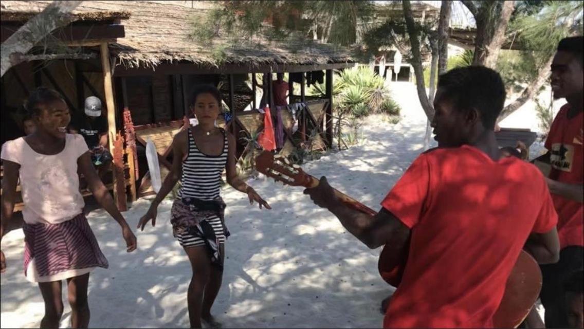 Mada Surf Ranch Hotel Anakao Bagian luar foto