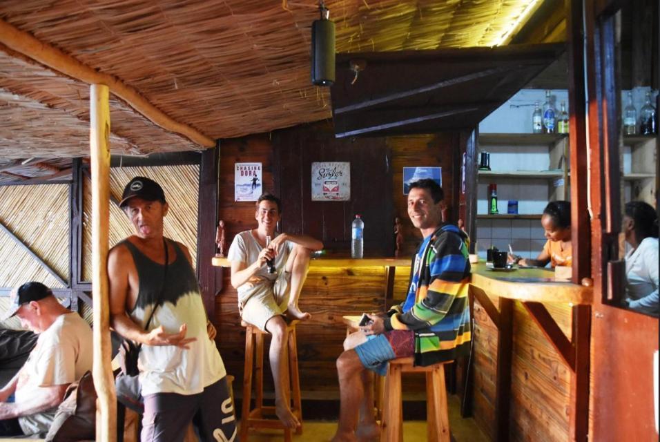 Mada Surf Ranch Hotel Anakao Bagian luar foto