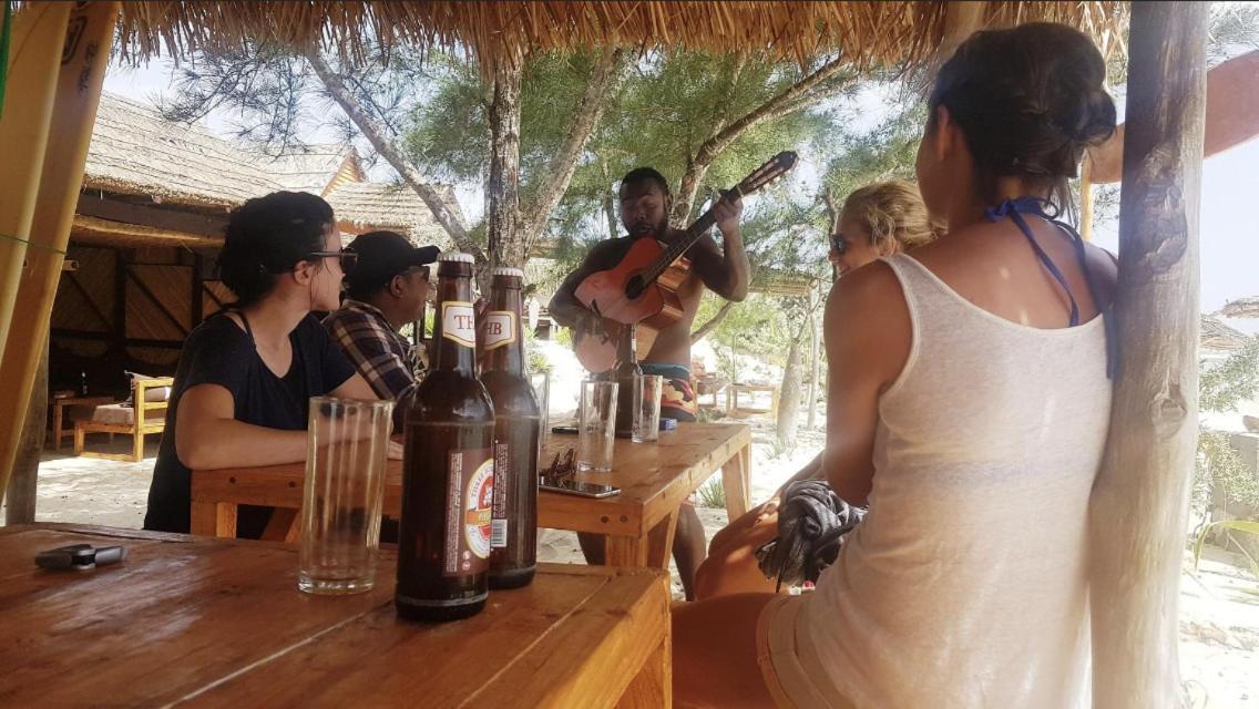 Mada Surf Ranch Hotel Anakao Bagian luar foto